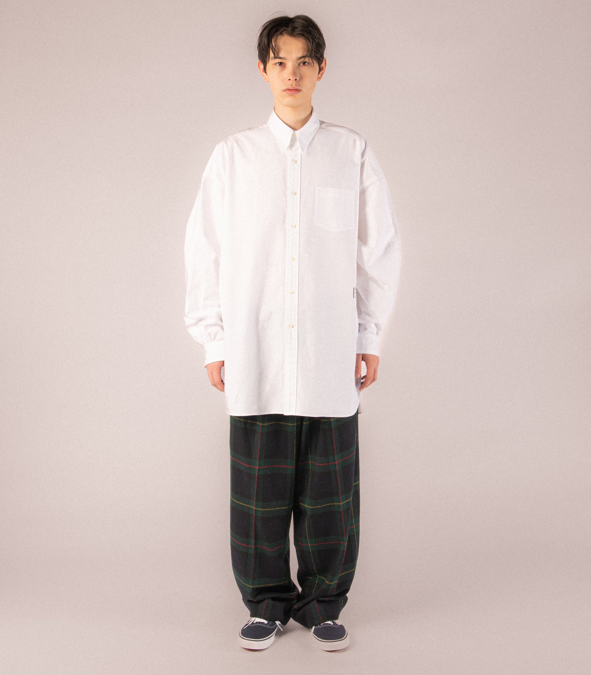 画像をギャラリービューアに読み込む, Basia WHITE