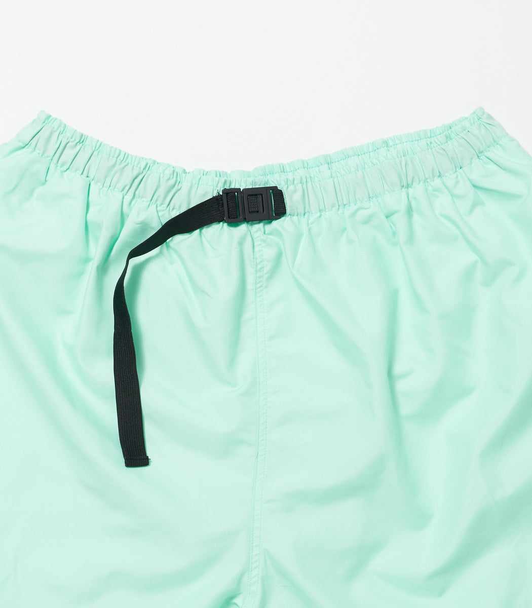 Load image into Gallery viewer, MAKE SUMMER GREAT AGAIN Shorts MINT
