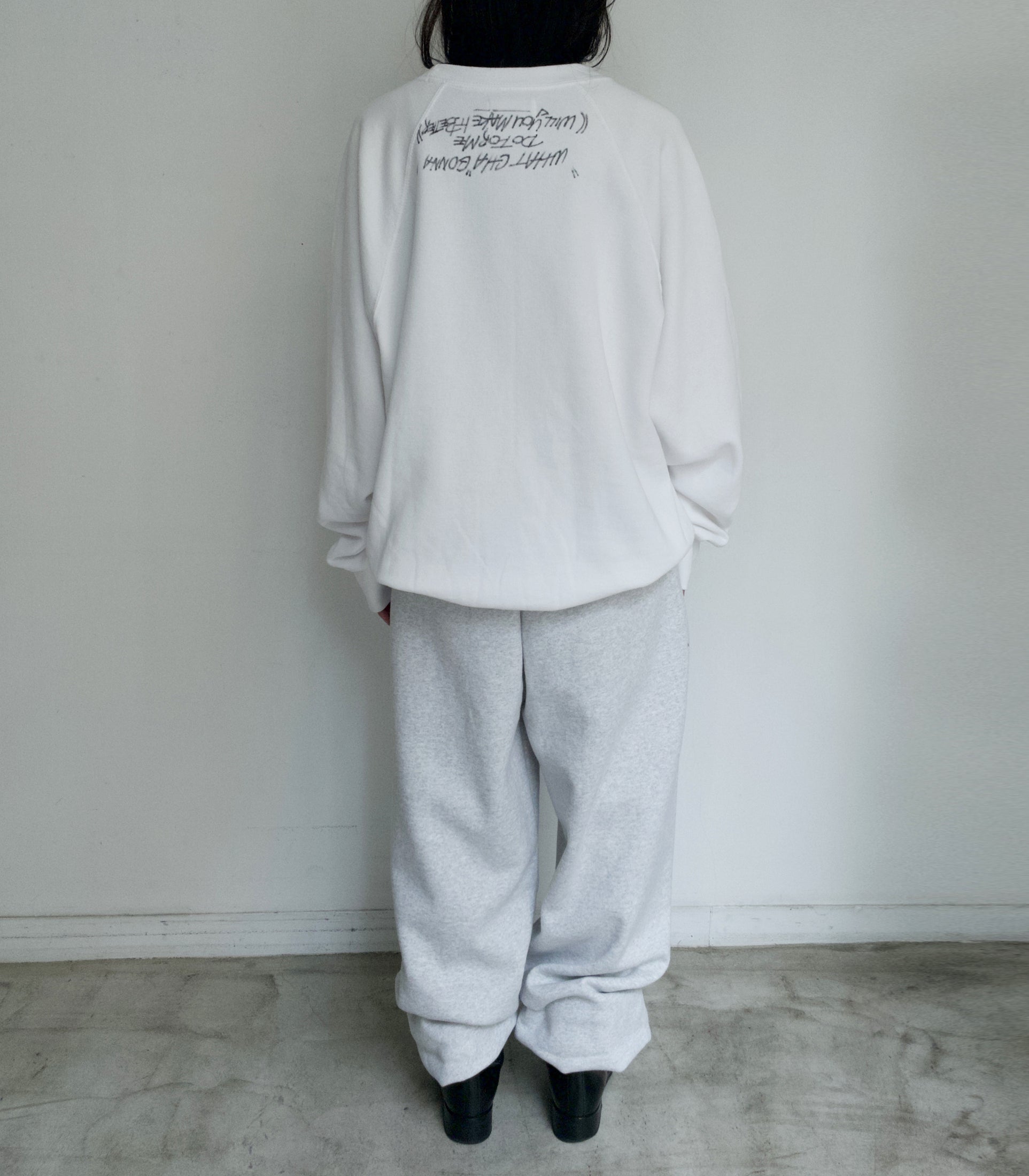 이미지를 갤러리 뷰어에 로드 , AOR Tagging Sweatshirts WHITE
