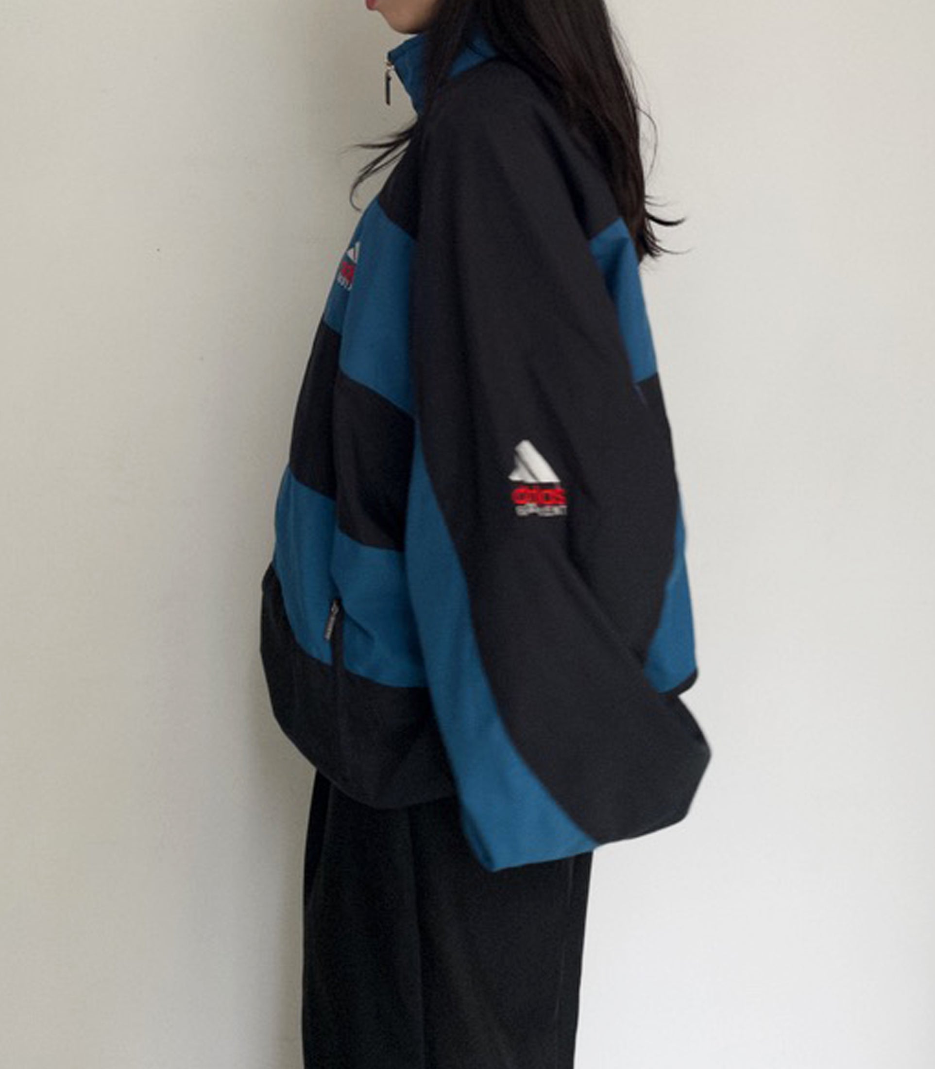 画像をギャラリービューアに読み込む, ”VINTAGE” 90s adidas Equipment Nylon Jacket
